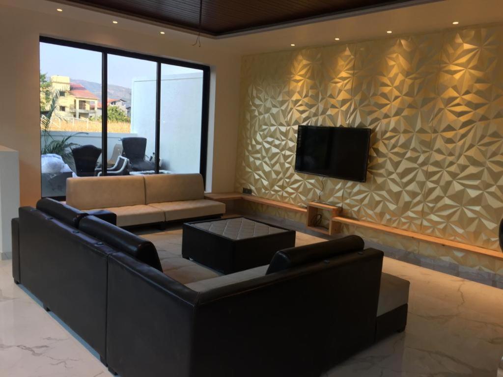 Platinum Villa 3Bhk Lonavala Eksteriør billede
